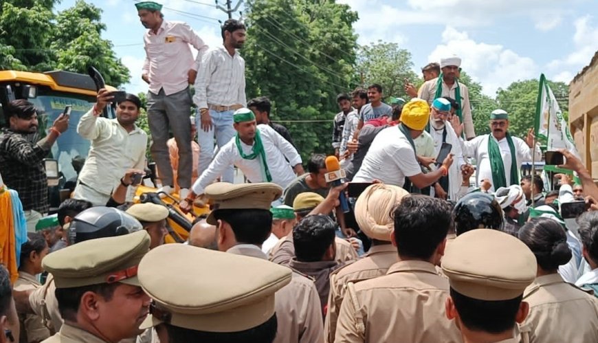 बाह में भाकियू का ट्रैक्टर मार्च प्रशासन ने हाईवे पर वाहन खड़े कर रोका