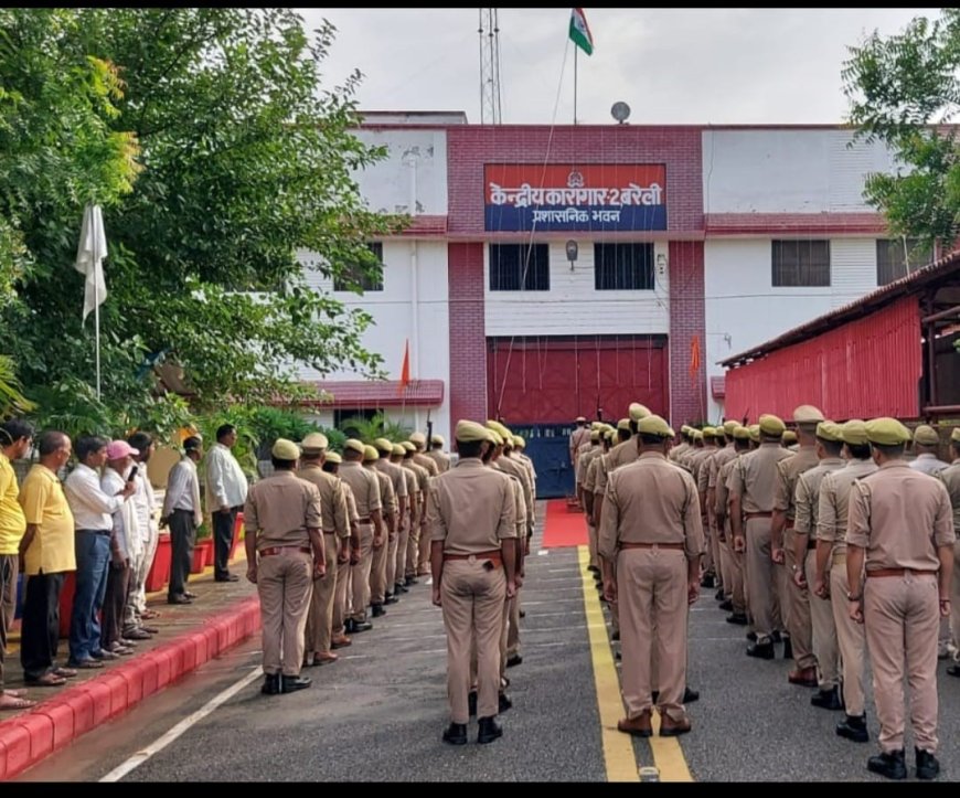 प्रदेश में पहली बार बरेली के  केंद्रीय कारागार दो में  ई" पर्ची व्यवस्था लागू