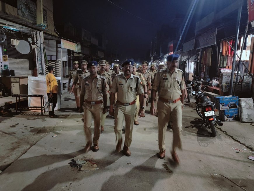 Photo News: तस्वीरों में देखिए, आगरा पुलिस की वो पेट्रोलिंग जो आपके लिए सुरक्षा का भरोसा है