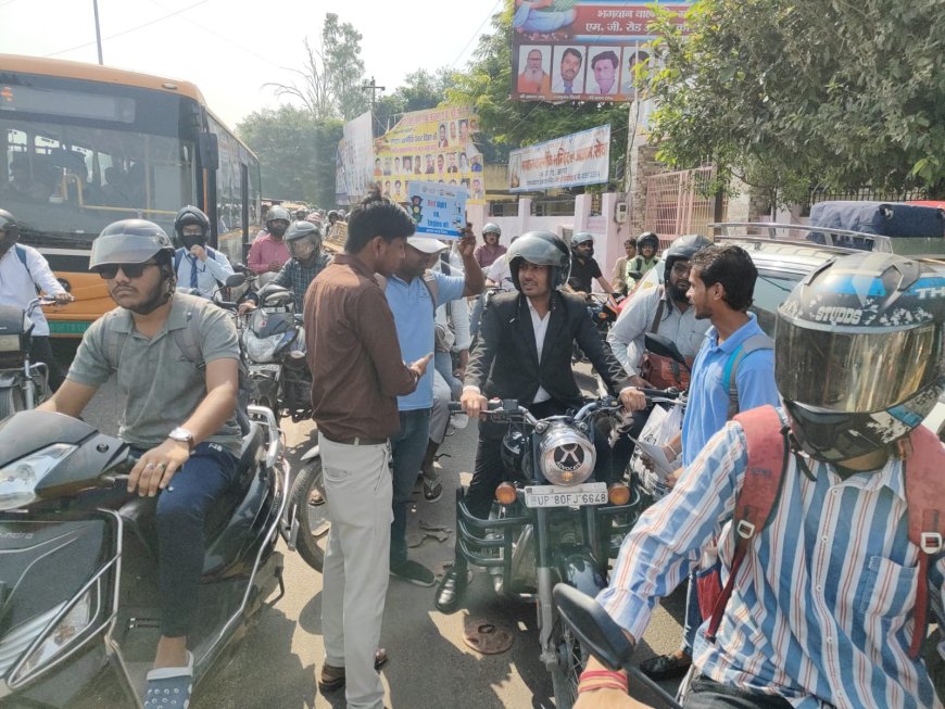 प्रदूषण कम करने में आप भी योगदान दें, रेड सिग्नल पर गाड़ी बंद रखिए, नगर निगम कर रहा जागरूक